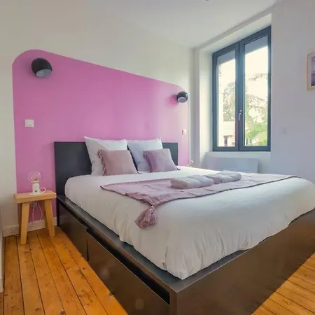 Daire Champagne Sunset *